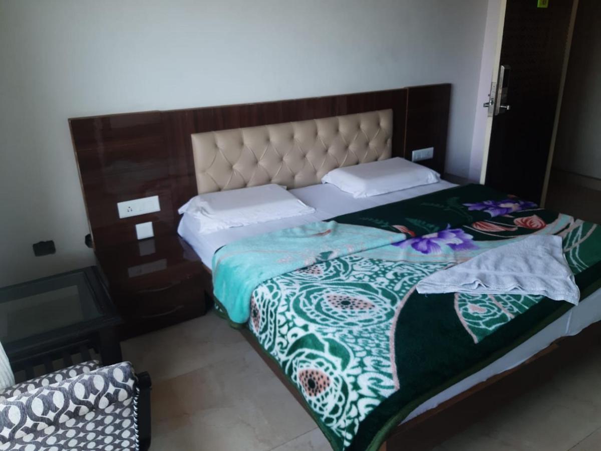 Destiny Hotel Solan Exterior photo