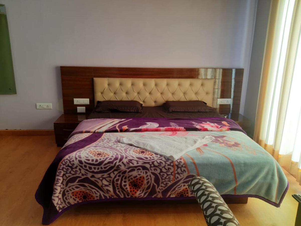 Destiny Hotel Solan Exterior photo